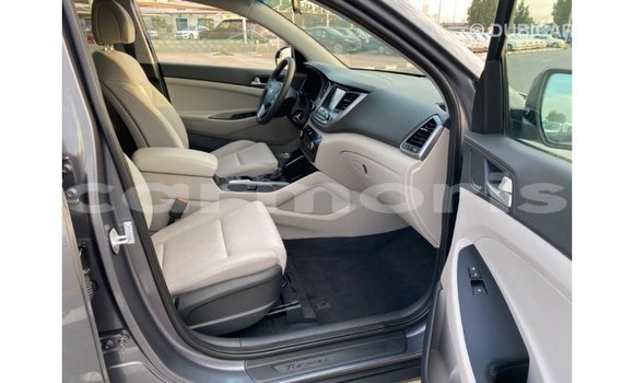 Buy Import Hyundai Tucson White Car in Import - Dubai in Agalega Islands Buy Import Hyundai Tucson White Car in Import - Dubai in Agalega Islands