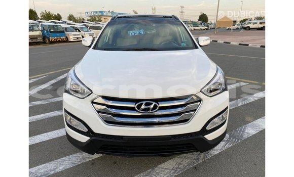Buy Import Hyundai Santa Fe White Car in Import - Dubai in Agalega Islands Buy Import Hyundai Santa Fe White Car in Import - Dubai in Agalega Islands