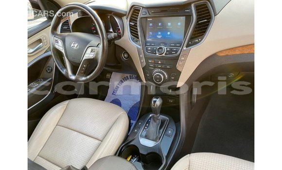 Buy Import Hyundai Santa Fe White Car in Import - Dubai in Agalega Islands Buy Import Hyundai Santa Fe White Car in Import - Dubai in Agalega Islands
