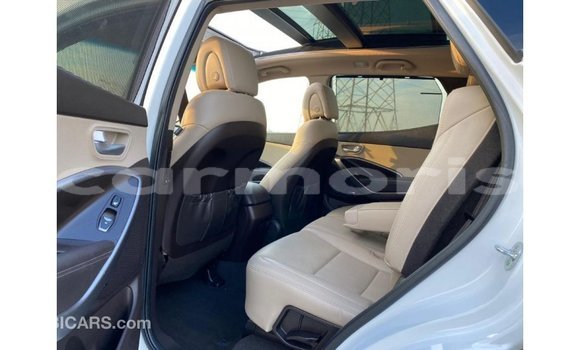 Buy Import Hyundai Santa Fe White Car in Import - Dubai in Agalega Islands Buy Import Hyundai Santa Fe White Car in Import - Dubai in Agalega Islands