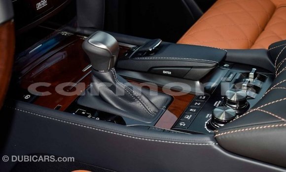 Acheter Import Voiture Lexus LX Noir à Import - Dubai, Îles Agalega Acheter Import Voiture Lexus LX Noir à Import - Dubai, Îles Agalega