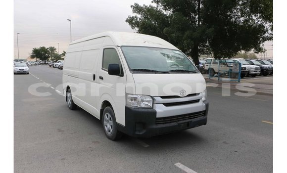 Buy Import Toyota Hiace White Car in Import - Dubai in Agalega Islands Buy Import Toyota Hiace White Car in Import - Dubai in Agalega Islands