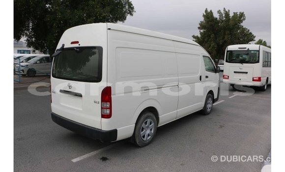 Buy Import Toyota Hiace White Car in Import - Dubai in Agalega Islands Buy Import Toyota Hiace White Car in Import - Dubai in Agalega Islands