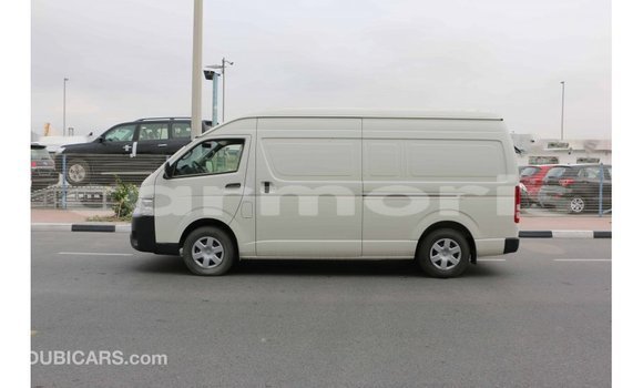 Buy Import Toyota Hiace White Car in Import - Dubai in Agalega Islands Buy Import Toyota Hiace White Car in Import - Dubai in Agalega Islands