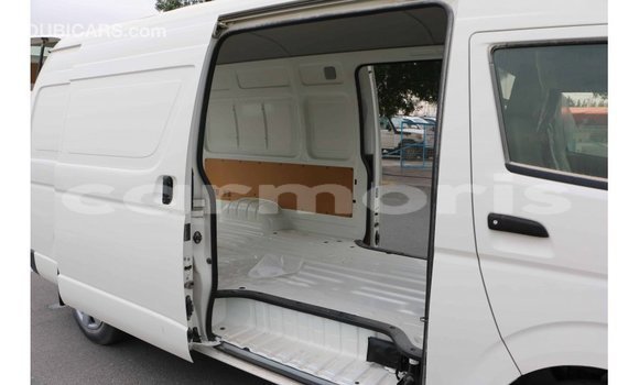 Buy Import Toyota Hiace White Car in Import - Dubai in Agalega Islands Buy Import Toyota Hiace White Car in Import - Dubai in Agalega Islands
