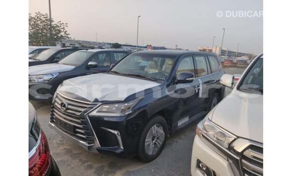 Acheter Import Voiture Lexus LX Bleu à Import - Dubai, Îles Agalega Acheter Import Voiture Lexus LX Bleu à Import - Dubai, Îles Agalega