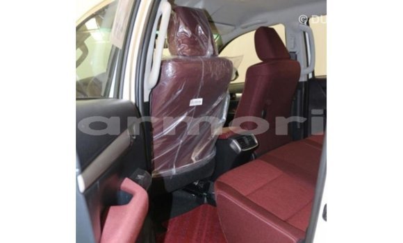 Buy Import Toyota Hilux White Car in Import - Dubai in Agalega Islands Buy Import Toyota Hilux White Car in Import - Dubai in Agalega Islands