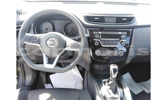 Buy Import Nissan Evalia Other Truck in Import - Dubai in Agalega Islands Buy Import Nissan Evalia Other Truck in Import - Dubai in Agalega Islands