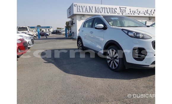 Buy Import Kia Sportage White Car in Import - Dubai in Agalega Islands Buy Import Kia Sportage White Car in Import - Dubai in Agalega Islands