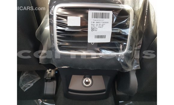 Buy Import Kia Sportage White Car in Import - Dubai in Agalega Islands Buy Import Kia Sportage White Car in Import - Dubai in Agalega Islands