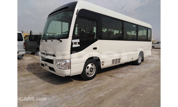 Buy Import Toyota Coaster White Car in Import - Dubai in Agalega Islands Buy Import Toyota Coaster White Car in Import - Dubai in Agalega Islands