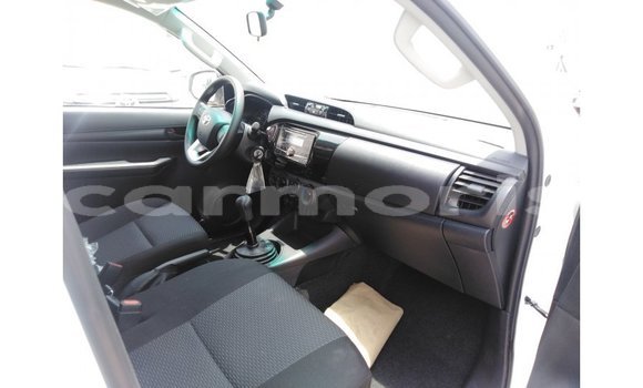 Buy Import Toyota Hilux White Car in Import - Dubai in Agalega Islands Buy Import Toyota Hilux White Car in Import - Dubai in Agalega Islands