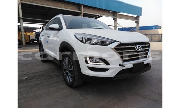 Buy Import Hyundai Tucson White Car in Import - Dubai in Agalega Islands Buy Import Hyundai Tucson White Car in Import - Dubai in Agalega Islands