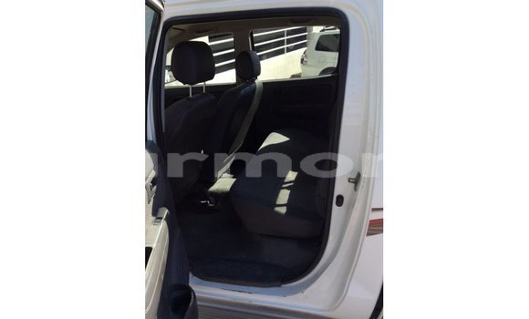 Buy Import Toyota Hilux White Car in Import - Dubai in Agalega Islands Buy Import Toyota Hilux White Car in Import - Dubai in Agalega Islands