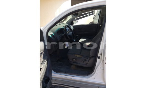 Buy Import Toyota Hilux White Car in Import - Dubai in Agalega Islands Buy Import Toyota Hilux White Car in Import - Dubai in Agalega Islands
