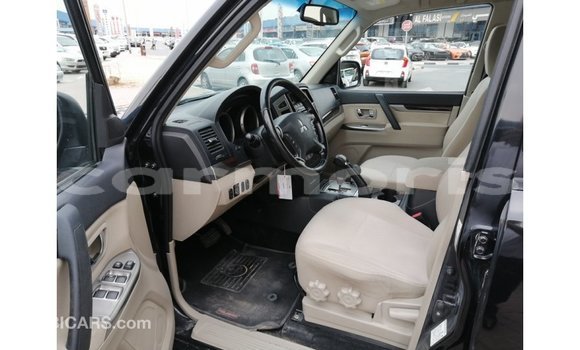 Buy Import Mitsubishi Pajero Black Car in Import - Dubai in Agalega Islands Buy Import Mitsubishi Pajero Black Car in Import - Dubai in Agalega Islands