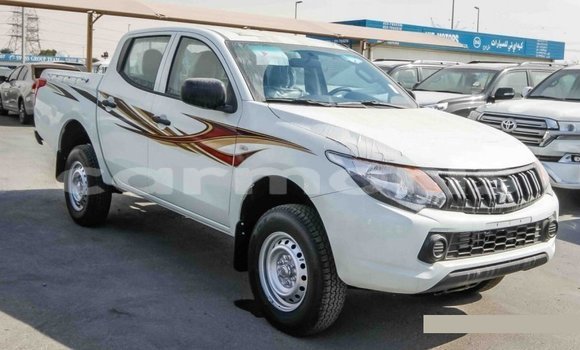 Buy Import Mitsubishi L200 White Car in Import - Dubai in Agalega Islands Buy Import Mitsubishi L200 White Car in Import - Dubai in Agalega Islands