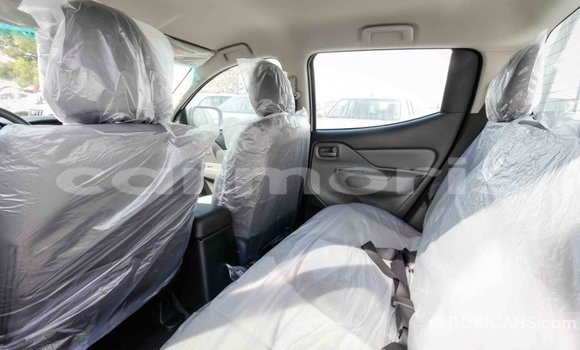 Buy Import Mitsubishi L200 White Car in Import - Dubai in Agalega Islands Buy Import Mitsubishi L200 White Car in Import - Dubai in Agalega Islands