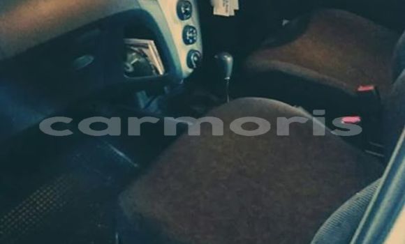 Buy Used Toyota Vitz Silver Car in Port Louis in Port Louis District