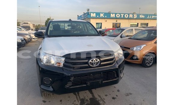 Buy Import Toyota Hilux Black Car in Import - Dubai in Agalega Islands Buy Import Toyota Hilux Black Car in Import - Dubai in Agalega Islands