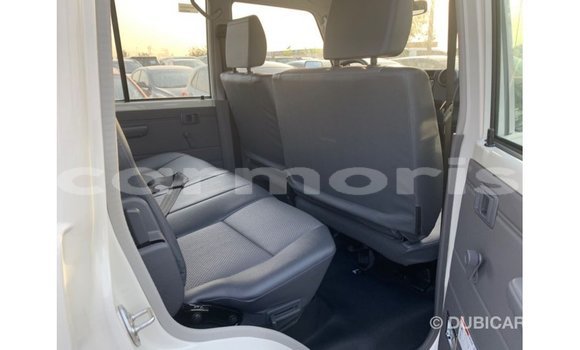 Buy Import Toyota Land Cruiser White Car in Import - Dubai in Agalega Islands Buy Import Toyota Land Cruiser White Car in Import - Dubai in Agalega Islands