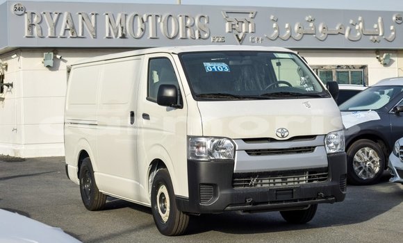Buy Import Toyota Hiace White Car in Import - Dubai in Agalega Islands Buy Import Toyota Hiace White Car in Import - Dubai in Agalega Islands