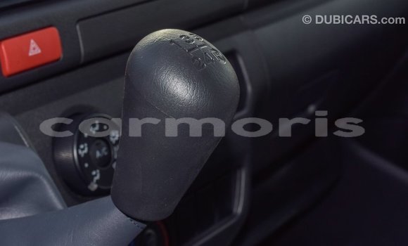 Buy Import Toyota Hiace White Car in Import - Dubai in Agalega Islands Buy Import Toyota Hiace White Car in Import - Dubai in Agalega Islands