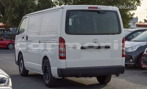 Buy Import Toyota Hiace White Car in Import - Dubai in Agalega Islands Buy Import Toyota Hiace White Car in Import - Dubai in Agalega Islands