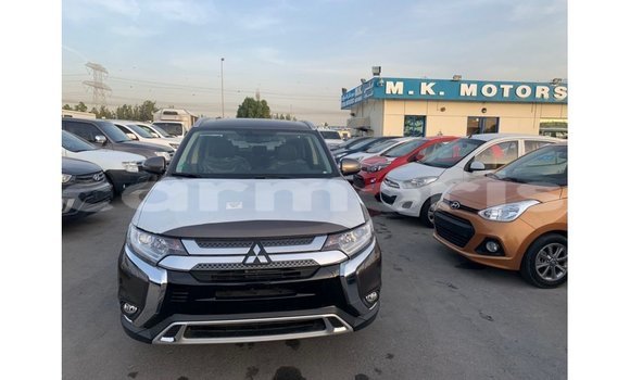 Buy Import Mitsubishi Outlander Brown Car in Import - Dubai in Agalega Islands Buy Import Mitsubishi Outlander Brown Car in Import - Dubai in Agalega Islands