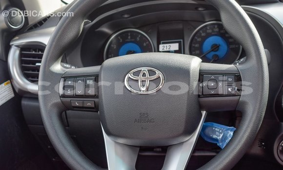 Buy Import Toyota Hilux White Car in Import - Dubai in Agalega Islands Buy Import Toyota Hilux White Car in Import - Dubai in Agalega Islands