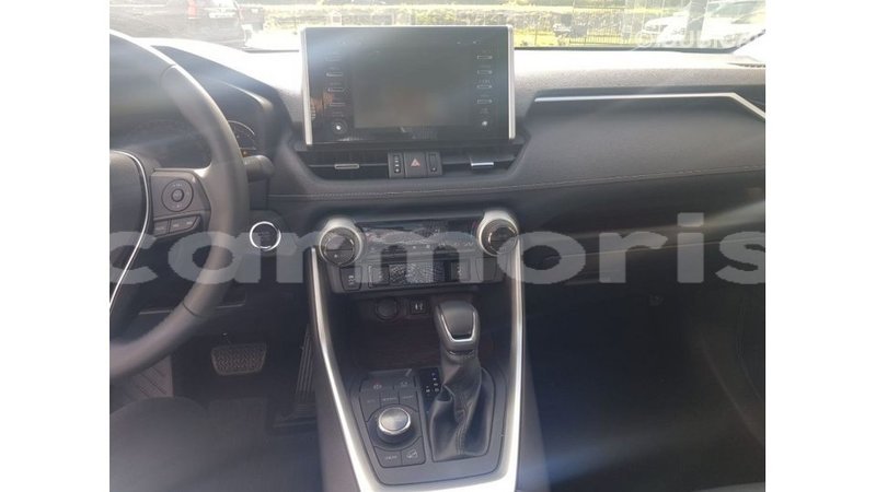 Big with watermark toyota hiace agalega islands import dubai 3162