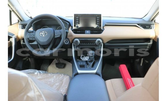Buy Import Toyota HiAce White Truck in Import - Dubai in Agalega Islands Buy Import Toyota HiAce White Truck in Import - Dubai in Agalega Islands