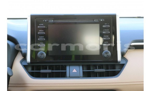 Buy Import Toyota HiAce White Truck in Import - Dubai in Agalega Islands Buy Import Toyota HiAce White Truck in Import - Dubai in Agalega Islands