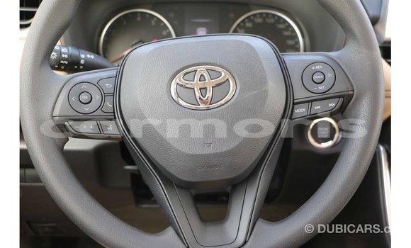 Buy Import Toyota HiAce White Truck in Import - Dubai in Agalega Islands Buy Import Toyota HiAce White Truck in Import - Dubai in Agalega Islands