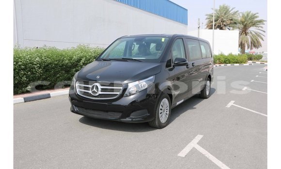 Buy Import Mercedes-Benz 250 Black Car in Import - Dubai in Agalega Islands Buy Import Mercedes-Benz 250 Black Car in Import - Dubai in Agalega Islands