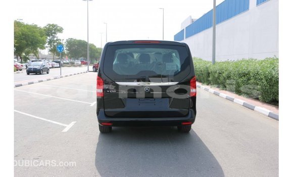 Buy Import Mercedes-Benz 250 Black Car in Import - Dubai in Agalega Islands Buy Import Mercedes-Benz 250 Black Car in Import - Dubai in Agalega Islands