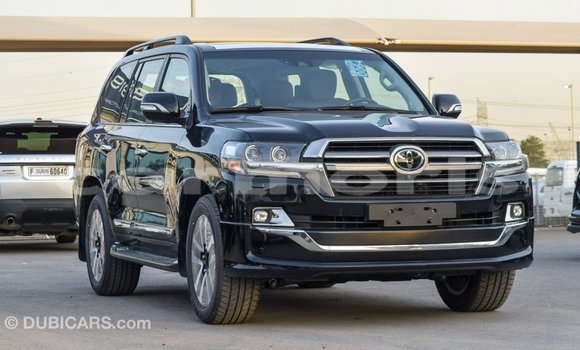 Acheter Import Voiture Toyota Land Cruiser Noir à Import - Dubai, Îles Agalega Acheter Import Voiture Toyota Land Cruiser Noir à Import - Dubai, Îles Agalega