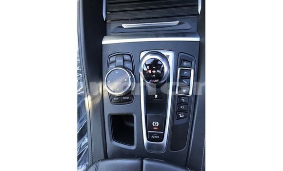 Acheter Import Voiture BMW X6 Bleu à Import - Dubai, Îles Agalega Acheter Import Voiture BMW X6 Bleu à Import - Dubai, Îles Agalega