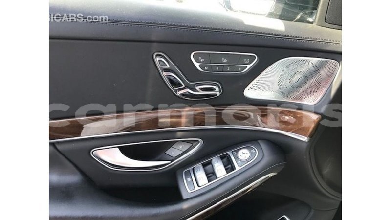 Big with watermark mercedes benz 190 agalega islands import dubai 3188