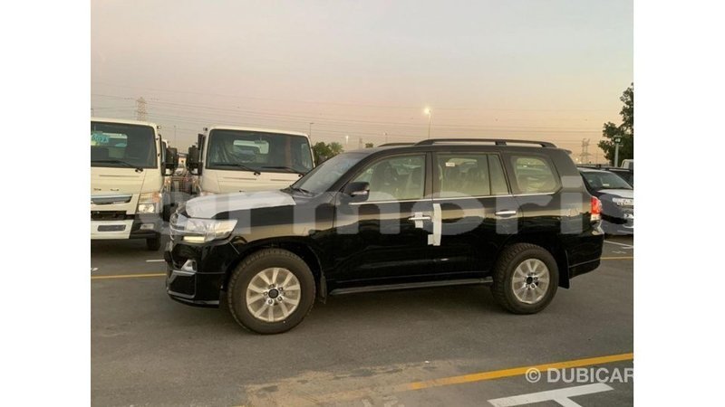 Big with watermark toyota land cruiser agalega islands import dubai 3189