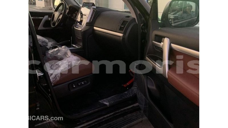 Big with watermark toyota land cruiser agalega islands import dubai 3189