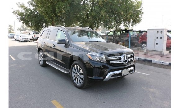 Buy Import Mercedes-Benz 190 Black Car in Import - Dubai in Agalega Islands Buy Import Mercedes-Benz 190 Black Car in Import - Dubai in Agalega Islands