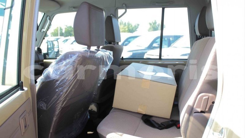 Big with watermark toyota land cruiser agalega islands import dubai 3194