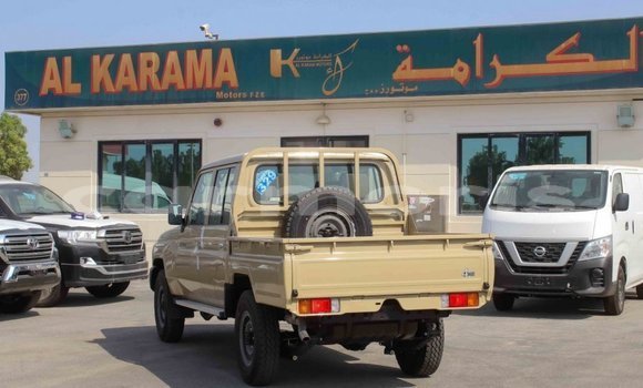 Buy Import Toyota Land Cruiser Beige Car in Import - Dubai in Agalega Islands Buy Import Toyota Land Cruiser Beige Car in Import - Dubai in Agalega Islands