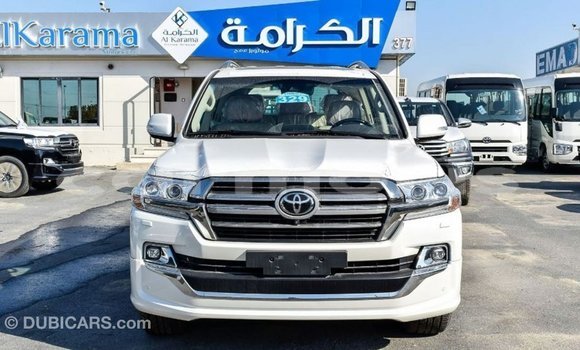 Buy Import Toyota Land Cruiser White Car in Import - Dubai in Agalega Islands Buy Import Toyota Land Cruiser White Car in Import - Dubai in Agalega Islands