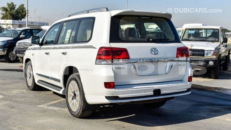 Big with watermark toyota land cruiser agalega islands import dubai 3196