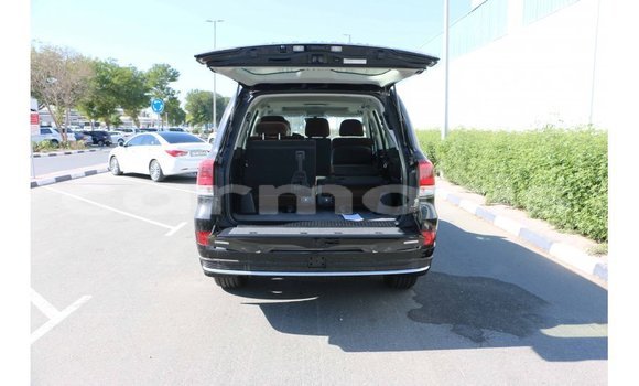 Buy Import Toyota Land Cruiser Black Car in Import - Dubai in Agalega Islands Buy Import Toyota Land Cruiser Black Car in Import - Dubai in Agalega Islands