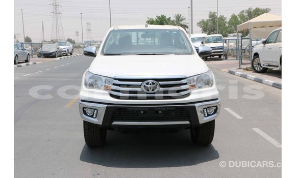 Buy Import Toyota Hilux White Car in Import - Dubai in Agalega Islands Buy Import Toyota Hilux White Car in Import - Dubai in Agalega Islands