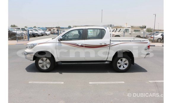 Buy Import Toyota Hilux White Car in Import - Dubai in Agalega Islands Buy Import Toyota Hilux White Car in Import - Dubai in Agalega Islands