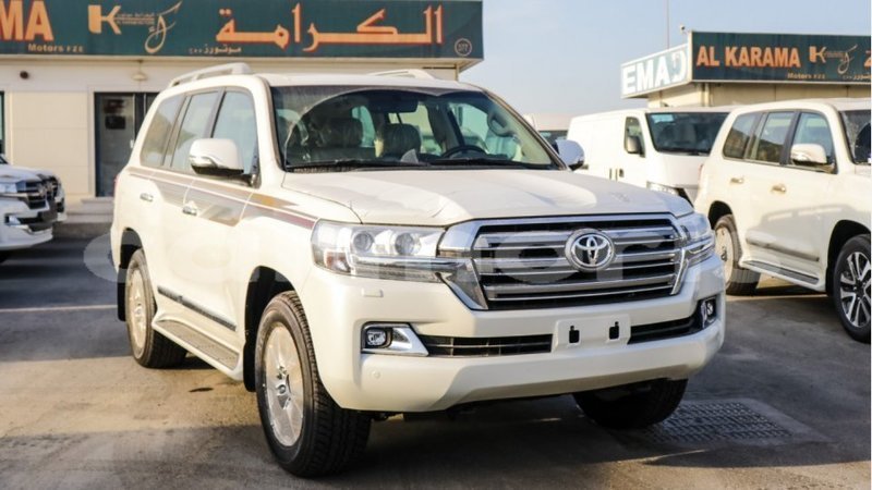 Big with watermark toyota land cruiser agalega islands import dubai 3210